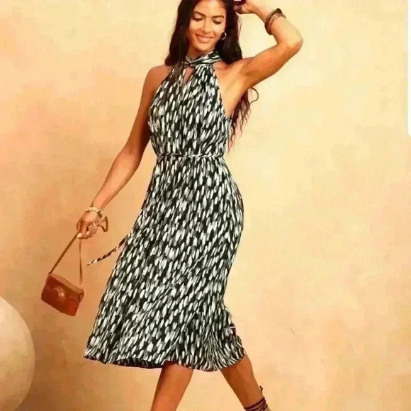 Banana Republic Factory Dresses & Skirts - Twist-Neck Satin Midi Dress